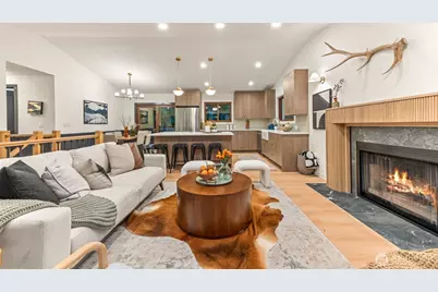 15817 SE Newport Way, Bellevue, WA 98006 - Photo 6