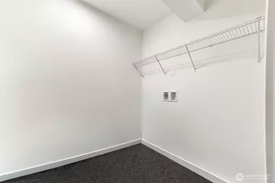 15817 SE Newport Way, Bellevue, WA 98006 - Photo 28