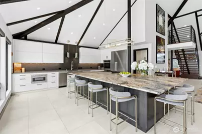 70 Cascade Ky, Bellevue, WA 98006 - Photo 10