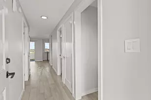 300 2nd Ave N, Edmonds, WA 98020 - Photo 4