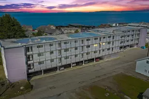 300 2nd Ave N, Edmonds, WA 98020 - Photo 2