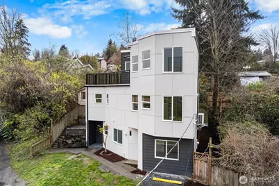 4047 25th Avenue W, Seattle, WA 98199 - Photo 26