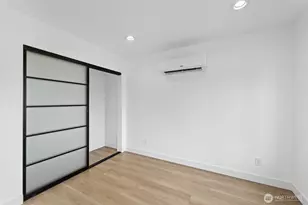 4047 25th Ave W, Seattle, WA 98199 - Photo 20