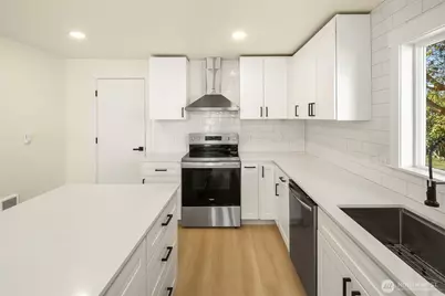 208 78th Place SW, Everett, WA 98203 - Photo 6