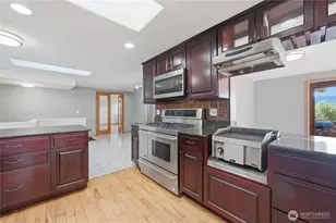 2539 MacKenzie Rd, Bellingham, WA 98226 - Photo 12