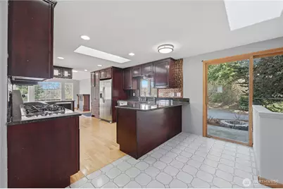 2539 Mackenzie Road, Bellingham, WA 98226 - Photo 14