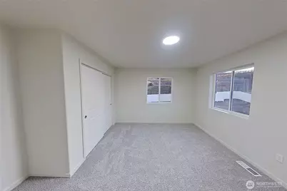 150 Juanita Way, Malaga, WA 98828 - Photo 28