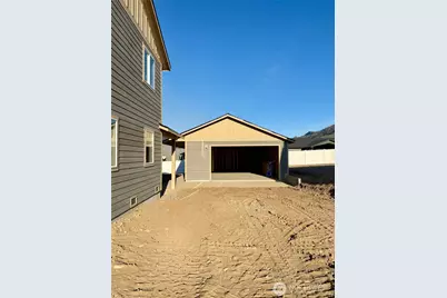 150 Juanita Way, Malaga, WA 98828 - Photo 14