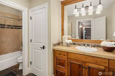 2212 77th Avenue SE, Mercer Island, WA 98040 - Photo 32