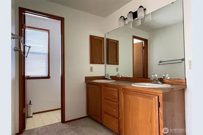 7016 Osprey Circle, Bremerton, WA 98312 - Photo 18