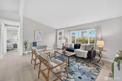 12825 NE 198th Court, Bothell, WA 98011 - Photo 8