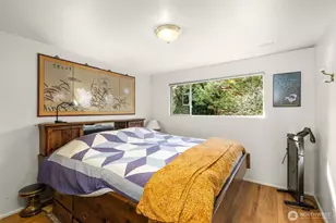 10529 NE 20th Pl, Bellevue, WA 98004 - Photo 18