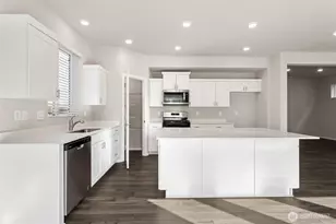 2229 Boxcar Street NE, Olympia, WA 98506 - Photo 2