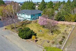 16 River Overlook St, Omak, WA 98841 - Photo 2