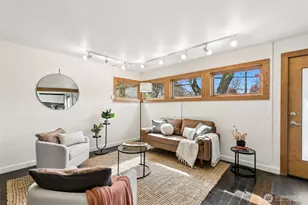 7758 Highland Park Wy SW, Seattle, WA 98106 - Photo 4