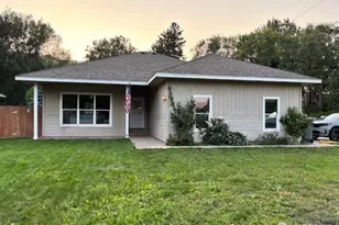 420 Juniper St, Oroville, WA 98844 - Photo 1