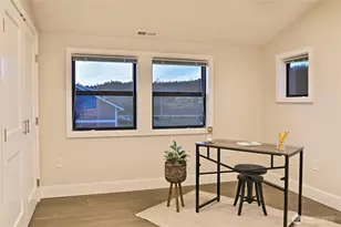 2805 N Bluff Rd, Greenbank, WA 98253 - Photo 30