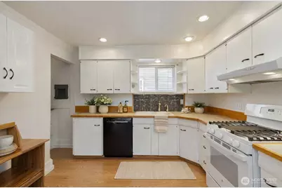 1740 4th Street, Bremerton, WA 98337 - Photo 8