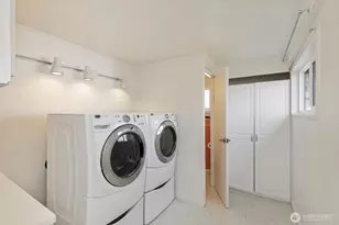 1740 4th St, Bremerton, WA 98337 - Photo 14