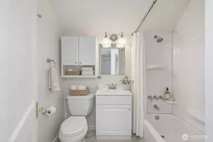 1740 4th St, Bremerton, WA 98337 - Photo 10