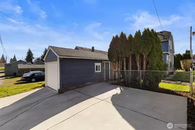 1740 4th Street, Bremerton, WA 98337 - Photo 18
