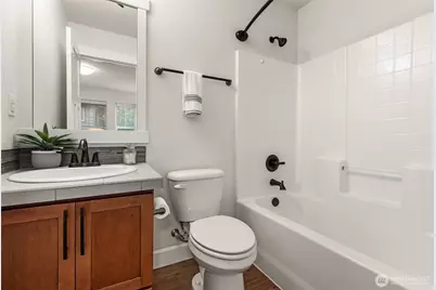 1321 Greenwich Walk NE, Issaquah, WA 98029 - Photo 24