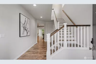 3319 104th Avenue NE, Lake Stevens, WA 98258 - Photo 2