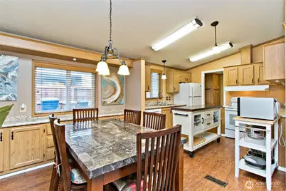 27484 149th Place SE #81, Kent, WA 98042 - Photo 8