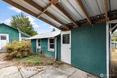 1311 H Avenue, Anacortes, WA 98221 - Photo 32