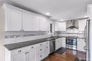14055 Madrona Dr, Anacortes, WA 98221 - Photo 14