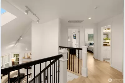 26018 SE 38th Court, Sammamish, WA 98029 - Photo 22