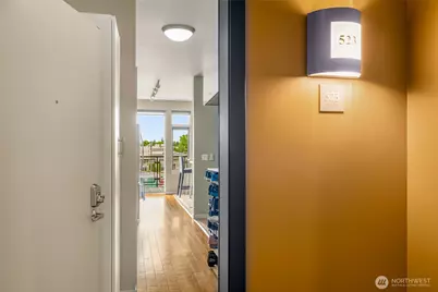 15100 6th Avenue SW #523, Burien, WA 98166 - Photo 2