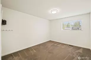 1633 217th Pl SE, Sammamish, WA 98075 - Photo 18