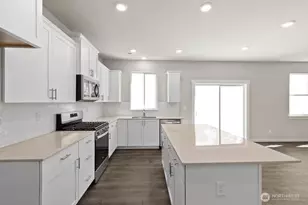 28615 79th Dr NW, Stanwood, WA 98292 - Photo 4