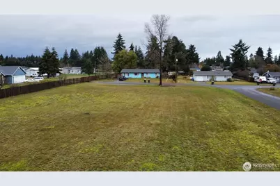 18905 Prairie Street, Rochester, WA 98579 - Photo 2