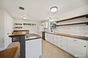 6516 Lake Dr, Bremerton, WA 98312 - Photo 12