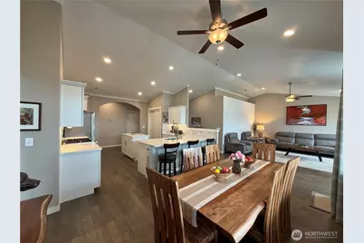 520 N Montana Street, Moses Lake, WA 98837 - Photo 6