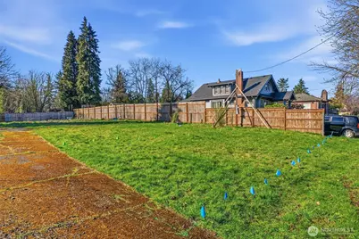 324 E 40th Street, Tacoma, WA 98404 - Photo 1