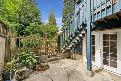 9533 Lake Shore Boulevard NE #A, Seattle, WA 98115 - Photo 1