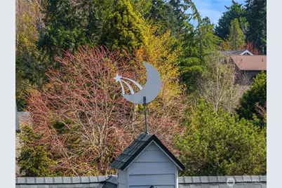 757 Village Circle NW, Bainbridge Island, WA 98110 - Photo 4