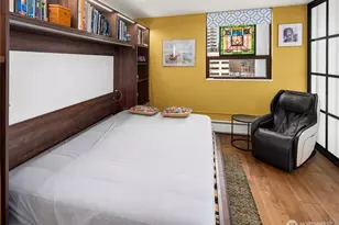 2621 2nd Ave, Seattle, WA 98121 - Photo 12