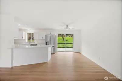 3606 Waller Road E, Tacoma, WA 98443 - Photo 18