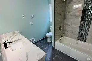 9040 17th Ave SW, Seattle, WA 98106 - Photo 24