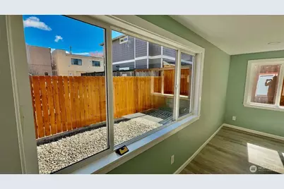 9040 17th Avenue SW, Seattle, WA 98106 - Photo 26