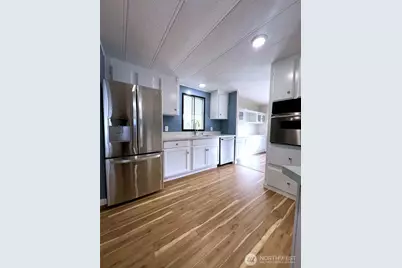 9900 Blomberg Street SW #8, Olympia, WA 98512 - Photo 4