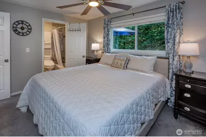 19619 SE 264th Court, Covington, WA 98042 - Photo 10