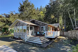 2390 Place Rd, Port Angeles, WA 98363 - Photo 2