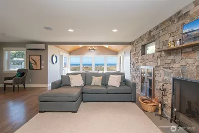 2390 Place Road, Port Angeles, WA 98363 - Photo 6