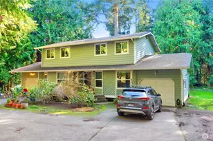 4234 Winns Hollow Ln, Clinton, WA 98236 - Photo 2