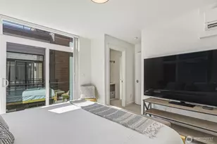 6313 9th Ave NE, Seattle, WA 98115 - Photo 12